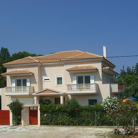Villa Verde Apart-Hotel Néa Mákri Dış mekan fotoğraf