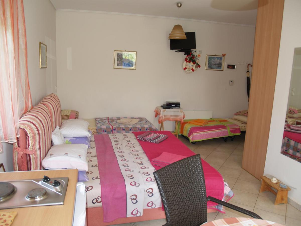 Villa Verde Apart-Hotel Néa Mákri Dış mekan fotoğraf