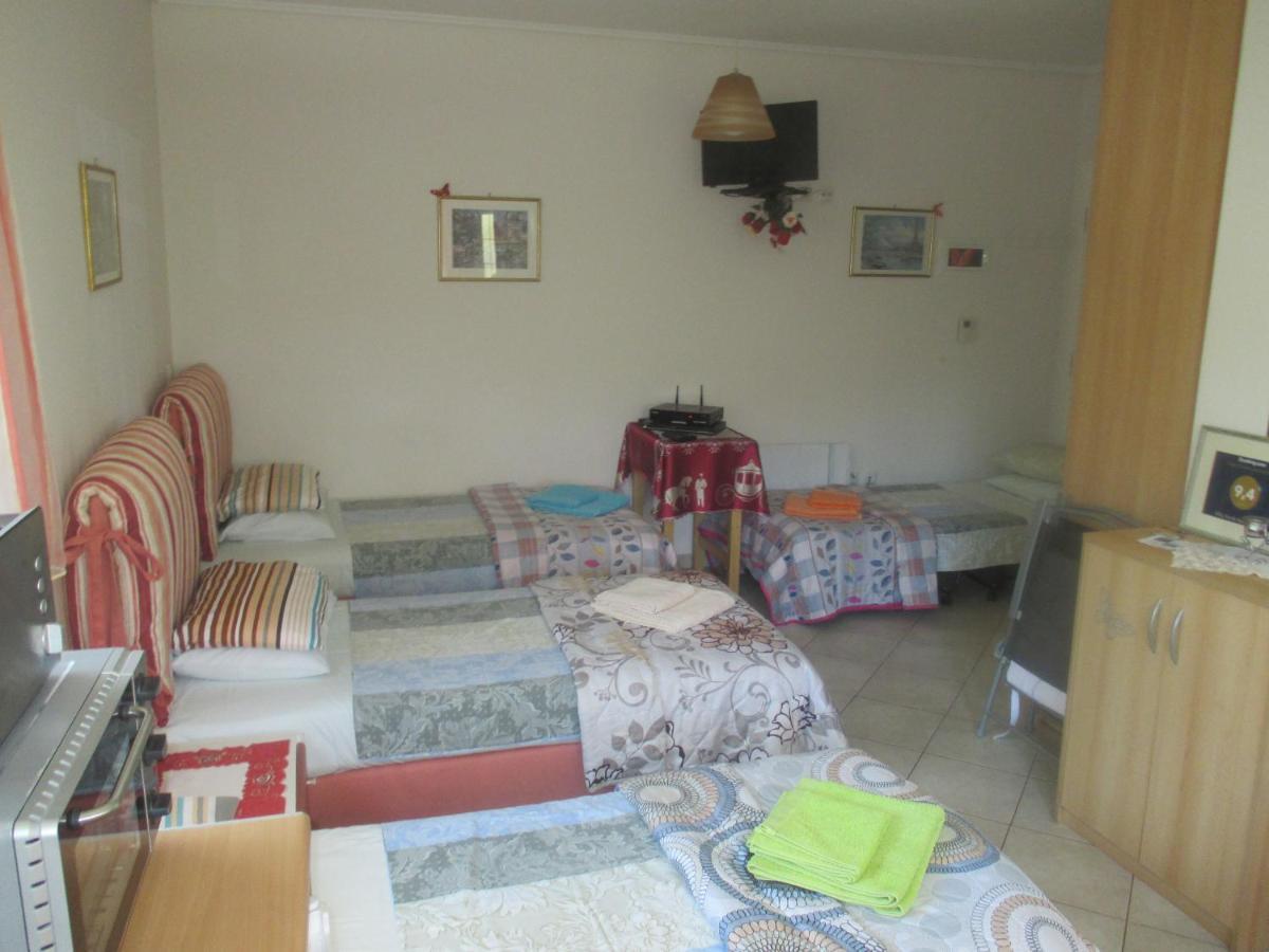 Villa Verde Apart-Hotel Néa Mákri Dış mekan fotoğraf