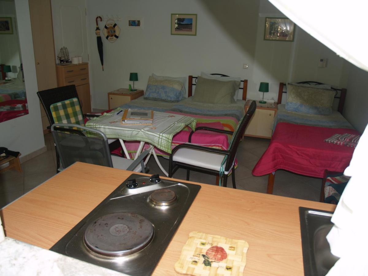 Villa Verde Apart-Hotel Néa Mákri Dış mekan fotoğraf
